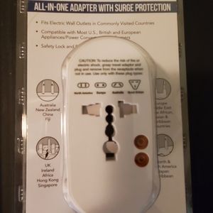 American Tourister All In One Adapter and Surge Pr